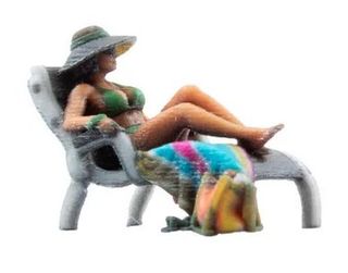 NOCH 10430 - FRAU IM LIEGESTUHL