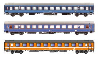 JGERNDORFER 90506 - 3X UIC-X WAGEN VORSERIE
