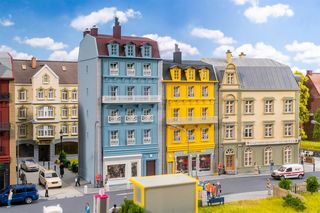 FALLER 130714 - STADTH�USER-SET