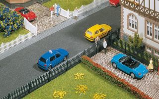 FALLER 180411 - EISEN-GARTENZAUN, 684 MM