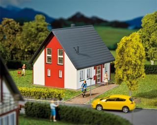 FALLER 130315 - EINFAMILIENHAUS, ROT