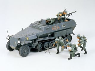 TAMIYA KIT 35020 - SD.KFZ. 251/1 HANOMAG