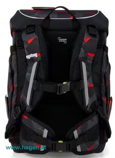 ergobag cubo light TaekBrdo