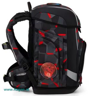 ergobag cubo light TaekBrdo
